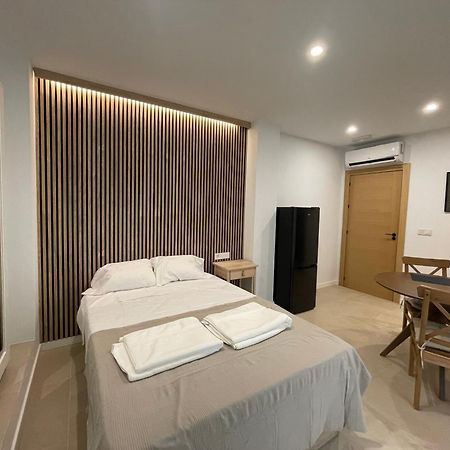 Apartamentos Postiguet 阿利坎特 外观 照片