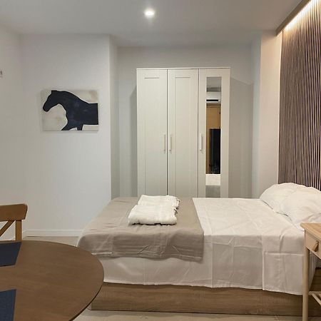 Apartamentos Postiguet 阿利坎特 外观 照片