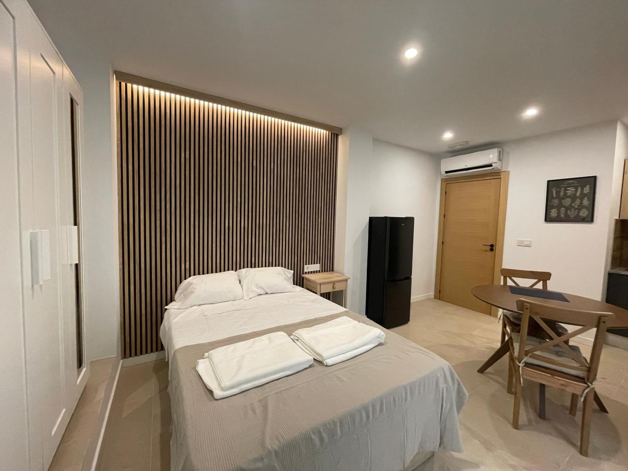 Apartamentos Postiguet 阿利坎特 外观 照片