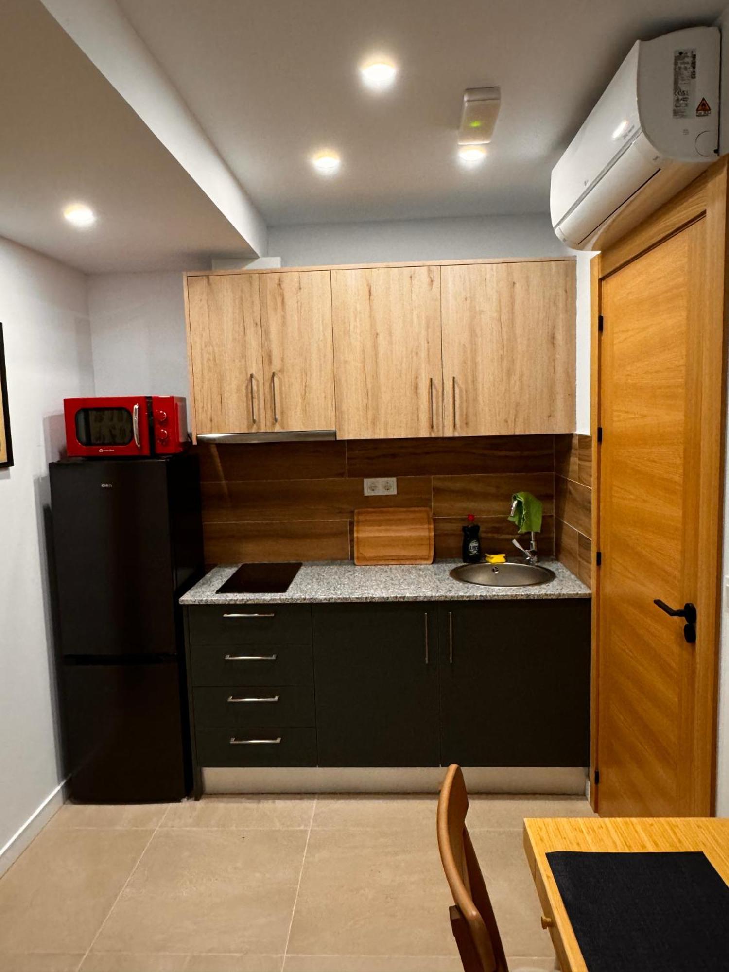 Apartamentos Postiguet 阿利坎特 外观 照片